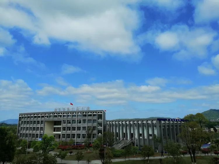 江西中专排名榜,有什么好的专业就业